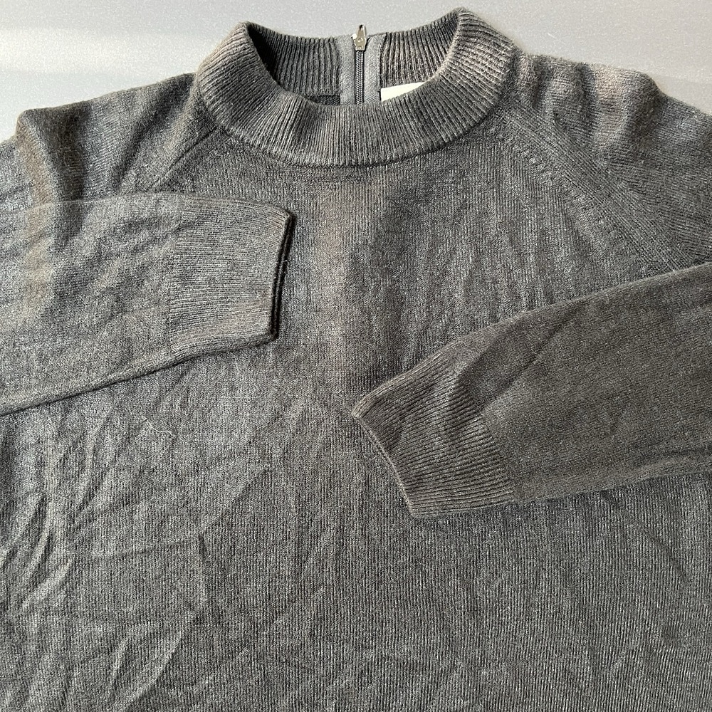 Crystal Kobe Black Crew Neck Sweater with Long Sleeves Women's M Preppy Business